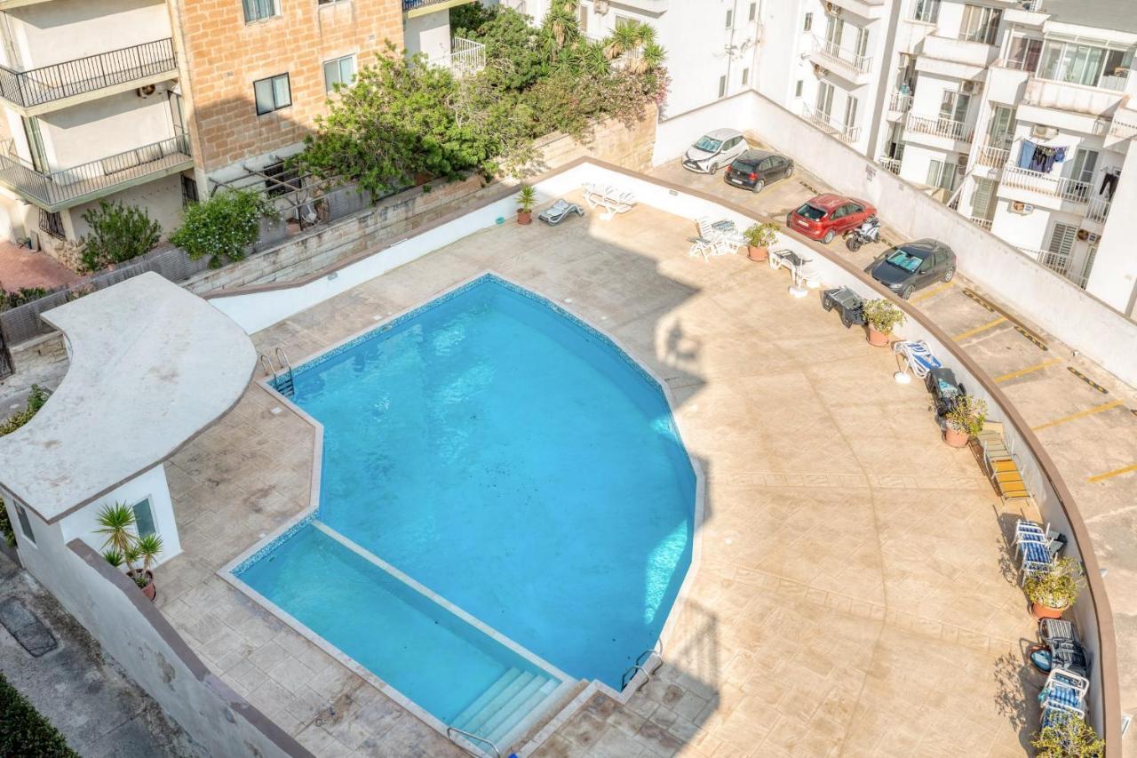 Pool Apartment Is-Swieqi Eksteriør bilde