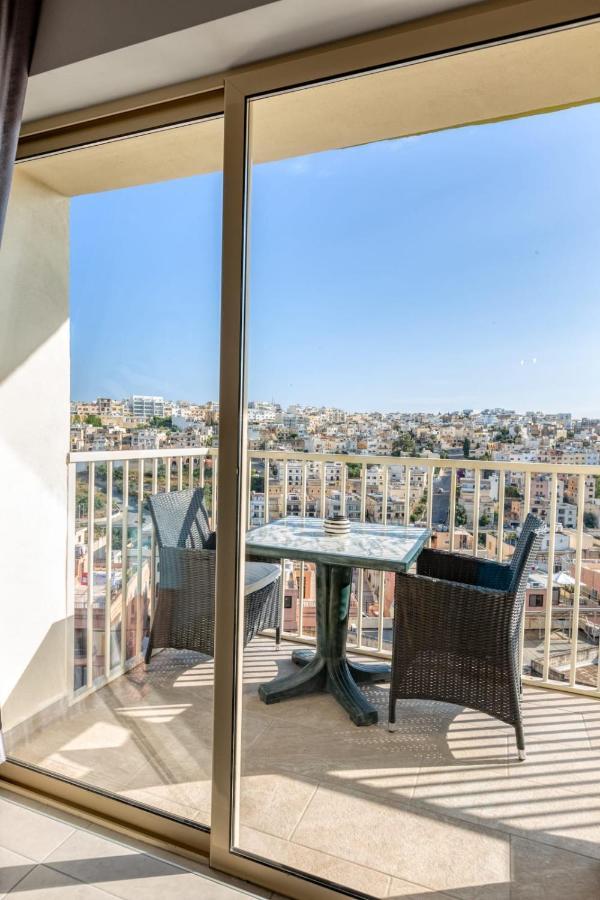 Pool Apartment Is-Swieqi Eksteriør bilde