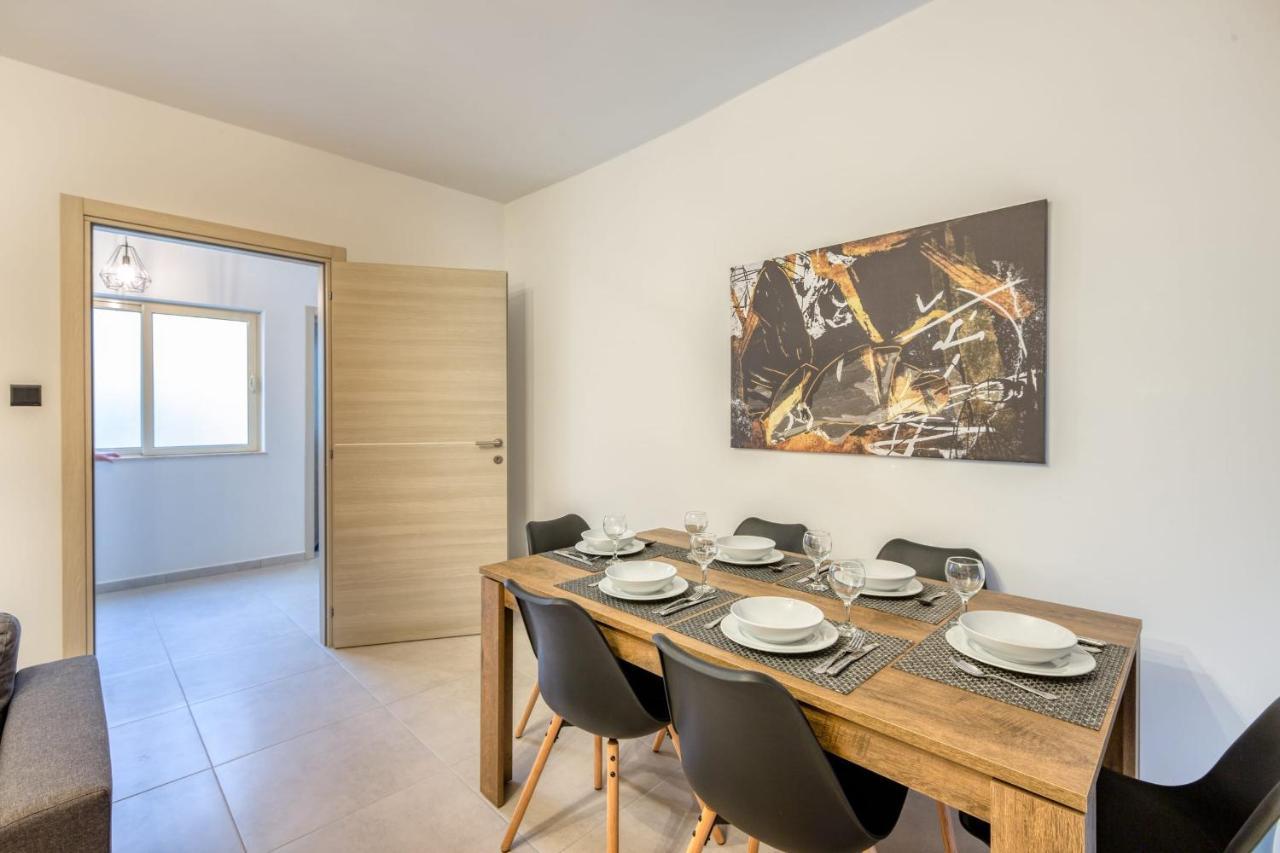 Pool Apartment Is-Swieqi Eksteriør bilde